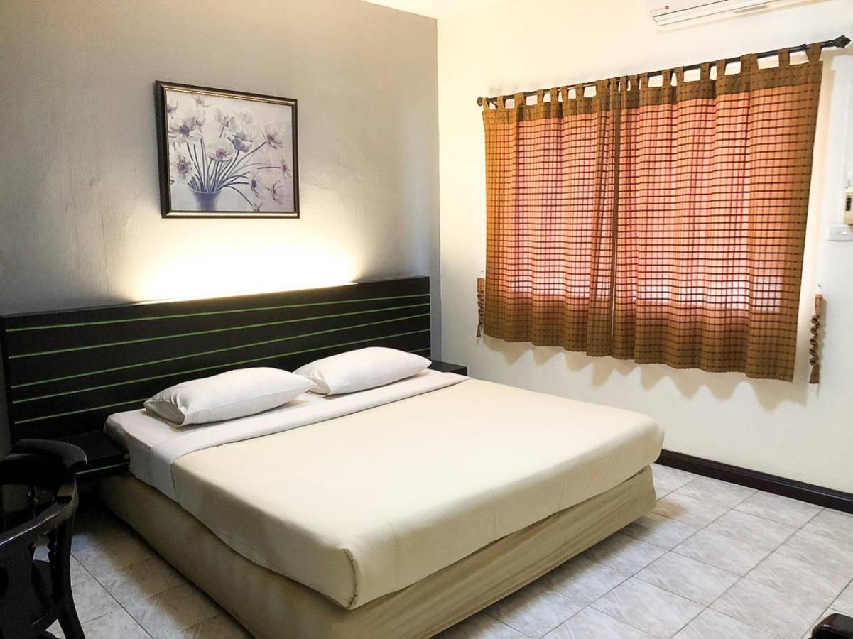 Suansin Garden Hotel โรงแรมสวนสินการ์เด้น Так Экстерьер фото